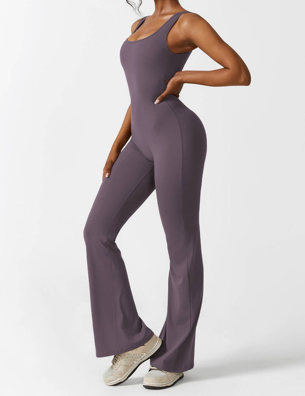 Yeoreo V-Back Flared Jumpsuit