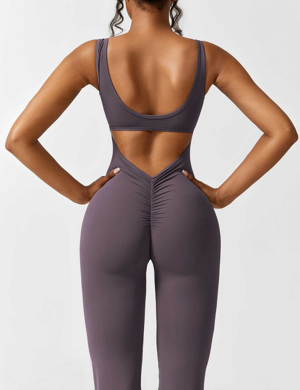 Yeoreo V-Back Flared Jumpsuit